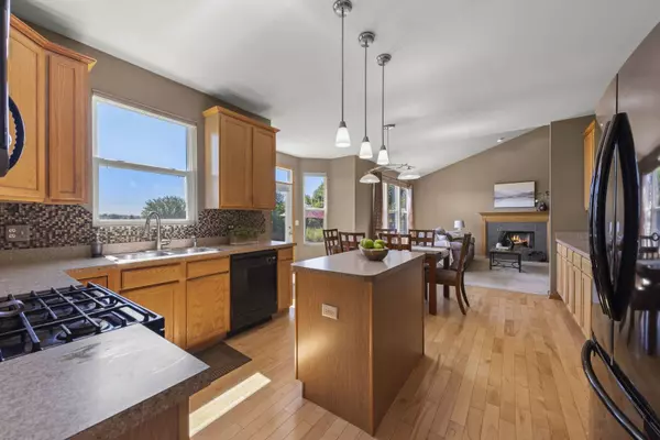 24525 Champion Drive, Plainfield, IL 60585