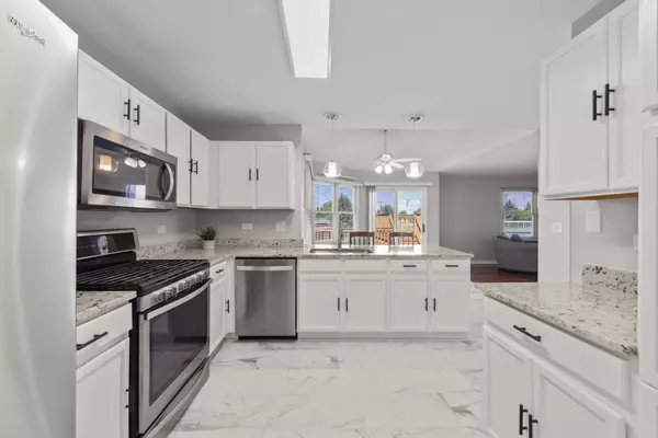 4805 Lobelia Court, Plainfield, IL 60544