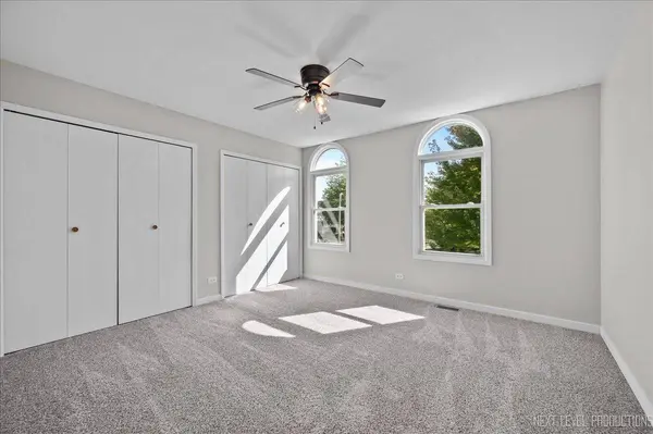 791 Cottonwood Drive, North Aurora, IL 60542