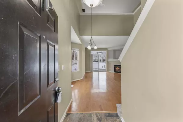 577 Pinebrook Drive, Bolingbrook, IL 60490