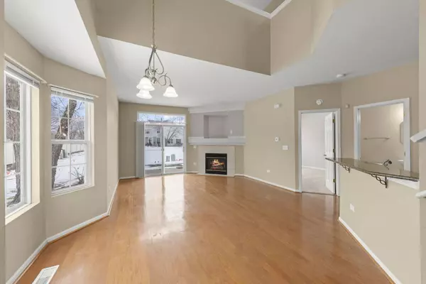 577 Pinebrook Drive, Bolingbrook, IL 60490