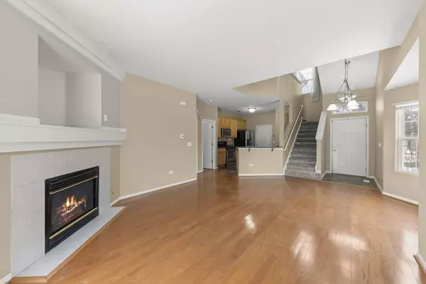 577 Pinebrook Drive, Bolingbrook, IL 60490