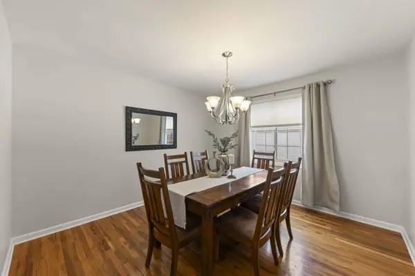 416 S Park Street, Westmont, IL 60559