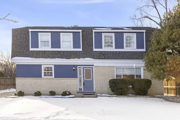 416 S Park Street, Westmont, IL 60559