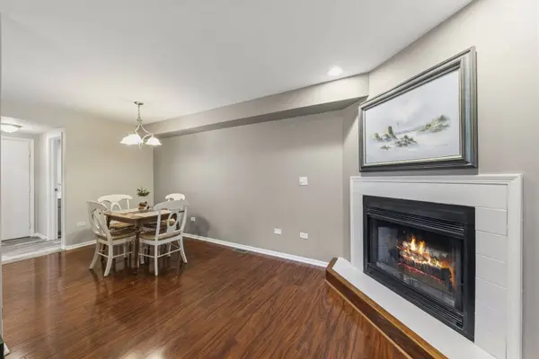 Naperville, IL 60565