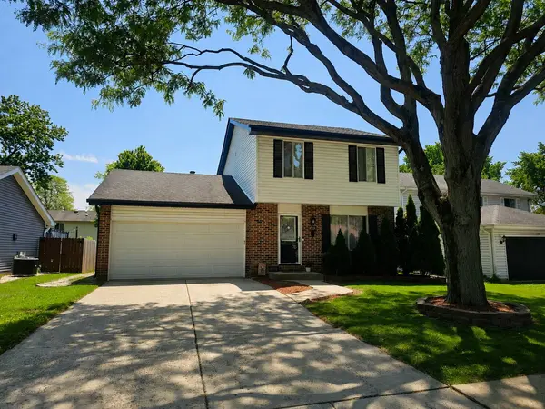 Naperville, IL 60563