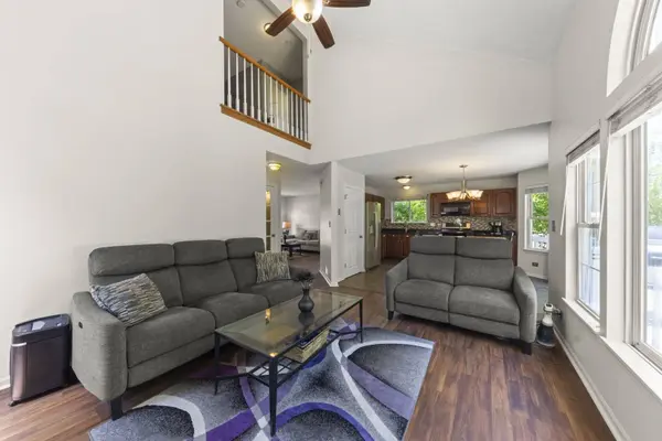 2308 Periwinkle CT, Naperville, IL 60540