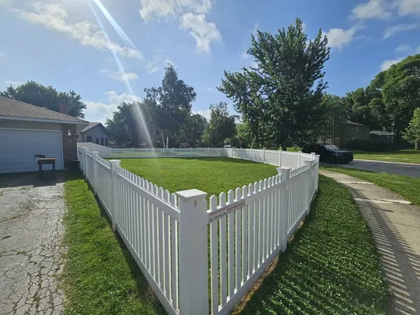 1644 Verdin LN, Naperville, IL 60565