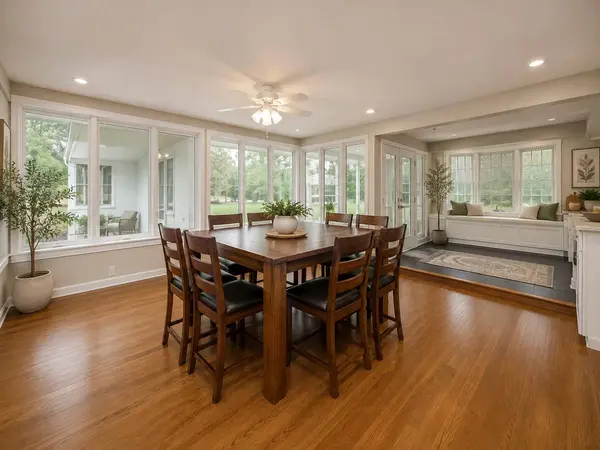 23W735 Hobson RD, Naperville, IL 60540