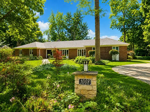 1008 Anne RD, Naperville, IL 60540