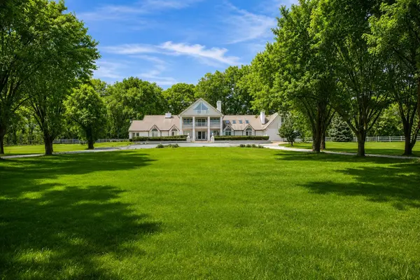 23W735 Hobson RD