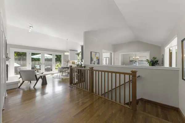 1008 Anne RD, Naperville, IL 60540
