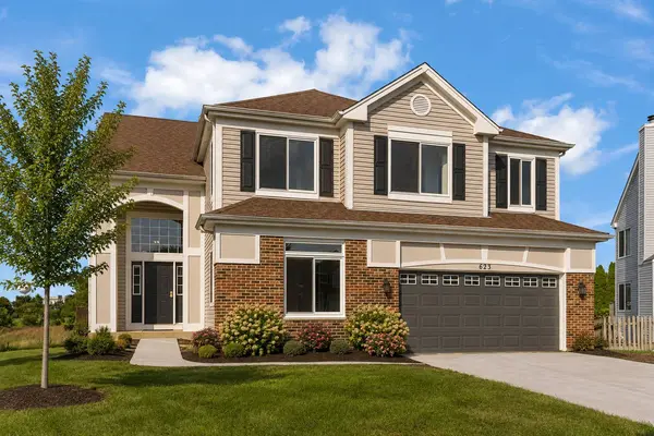 623 Wintergreen CIR, Naperville, IL 60540