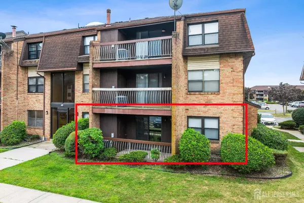 1602 Raspberry CT, Edison, NJ 08817