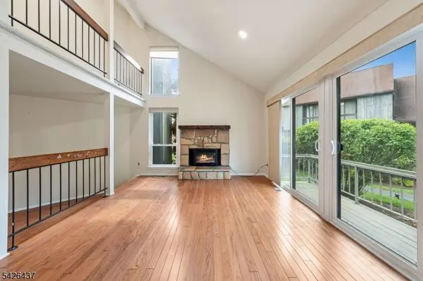 257 Gemini Dr #1B, Hillsborough Twp., NJ 08844