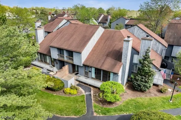 257 Gemini Dr #1B, Hillsborough Twp., NJ 08844