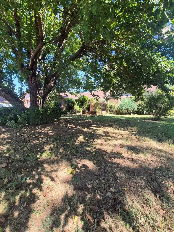 2328 Celina DR, Midwest City, OK 73130