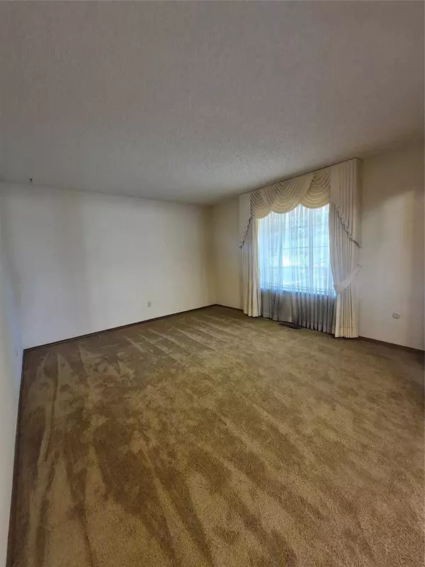 2328 Celina DR, Midwest City, OK 73130