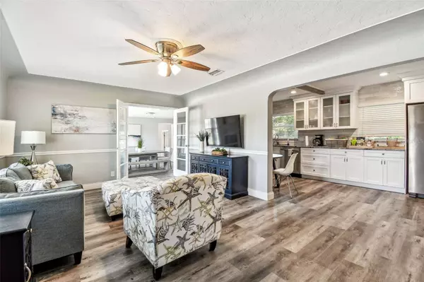 6207 GULFPORT BLVD S, Gulfport, FL 33707