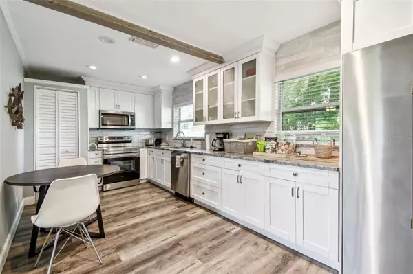 6207 GULFPORT BLVD S, Gulfport, FL 33707