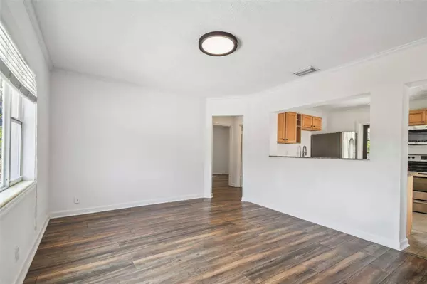 3315 W PEARL AVE, Tampa, FL 33611