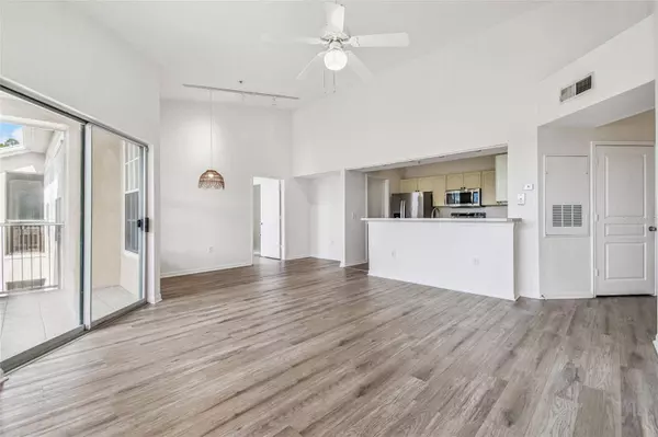 5125 PALM SPRINGS BLVD #7303, Tampa, FL 33647