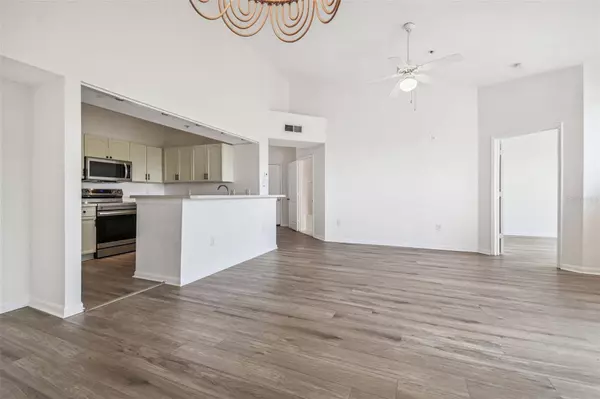 5125 PALM SPRINGS BLVD #7303, Tampa, FL 33647