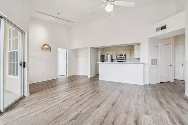 5125 PALM SPRINGS BLVD #7303, Tampa, FL 33647