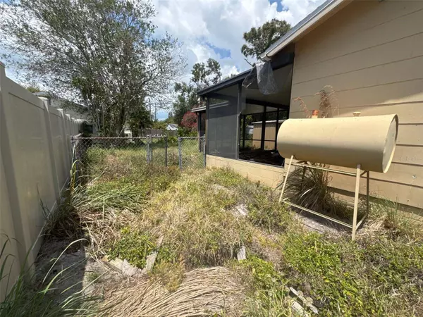 1319 56TH ST S, Gulfport, FL 33707