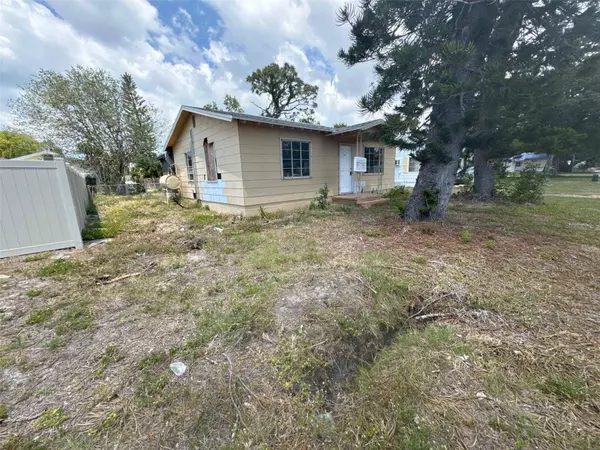 1319 56TH ST S, Gulfport, FL 33707