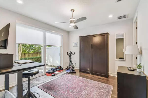 3505 S MACDILL AVE #4, Tampa, FL 33629