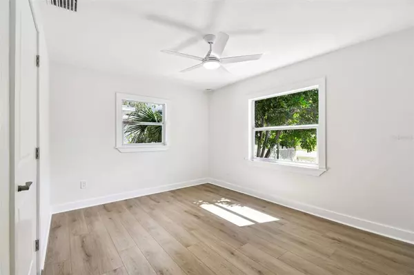 4627 20TH AVE S, St Petersburg, FL 33711