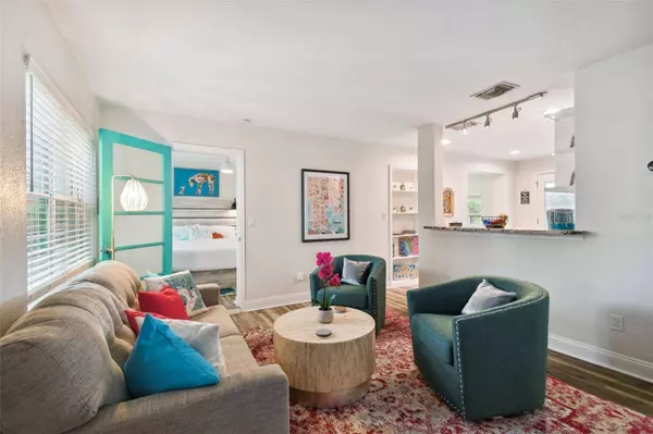 4324 S CLARK AVE, Tampa, FL 33611