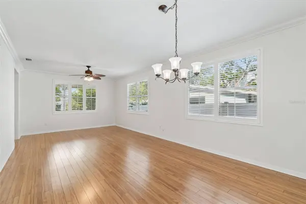 3112 W COACHMAN AVE, Tampa, FL 33611