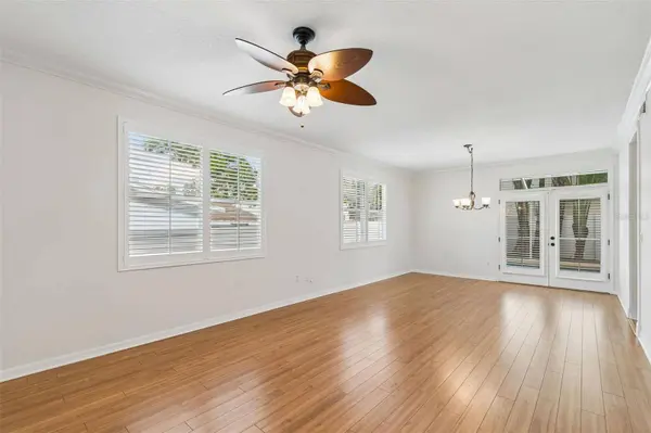 3112 W COACHMAN AVE, Tampa, FL 33611