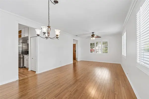 3112 W COACHMAN AVE, Tampa, FL 33611