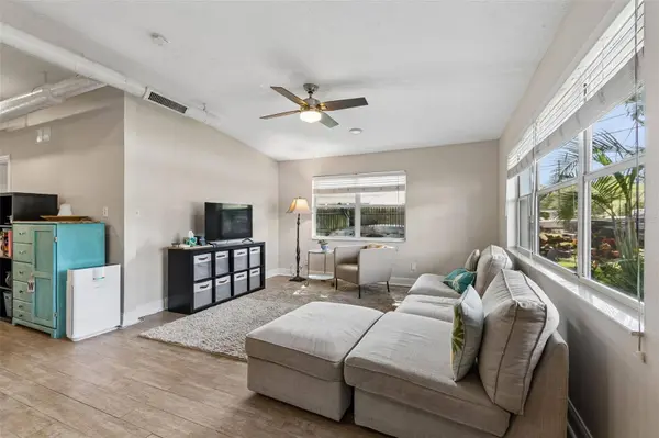 2920 W ELLIS DR, Tampa, FL 33611