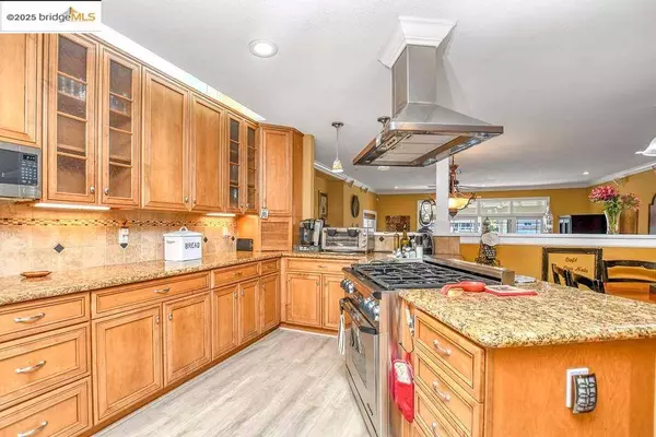 1244 Beach Ct, Discovery Bay, CA 94505