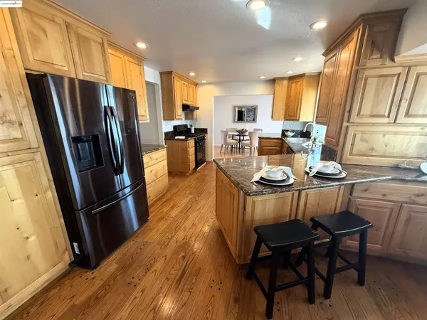 301 Discovery Bay Blvd, Discovery Bay, CA 94505