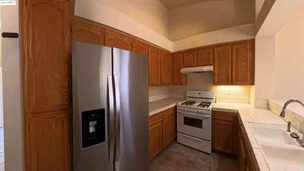 841 Windmeadows Dr, Brentwood, CA 94513