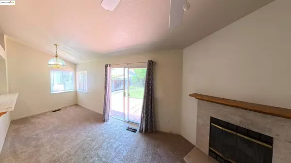 841 Windmeadows Dr, Brentwood, CA 94513