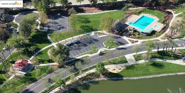 2072 Bridgeport Loop, Discovery Bay, CA 94505