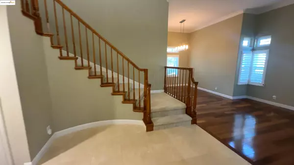 2270 Tamarisk Ct, Discovery Bay, CA 94505