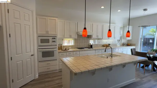 5556 Arcadia Cir, Discovery Bay, CA 94505