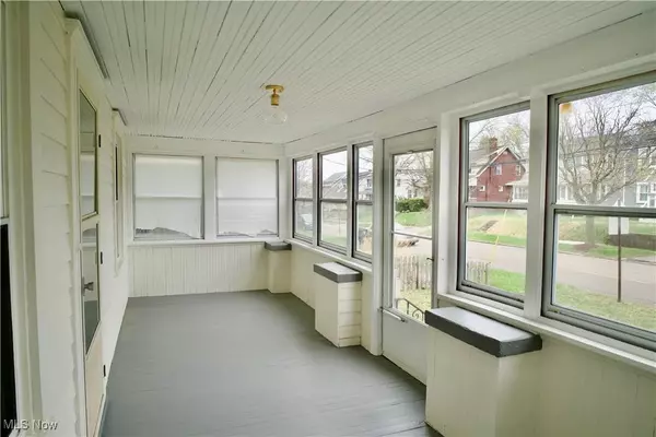 1410 Brown ST, Akron, OH 44301