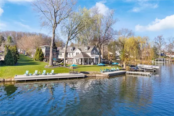 3541 Dorwil CT, Coventry, OH 44319