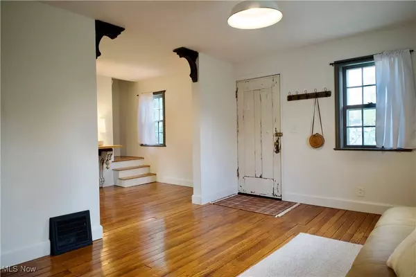 1044 Diamond ST NE, Canton, OH 44721