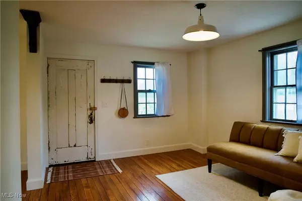 1044 Diamond ST NE, Canton, OH 44721