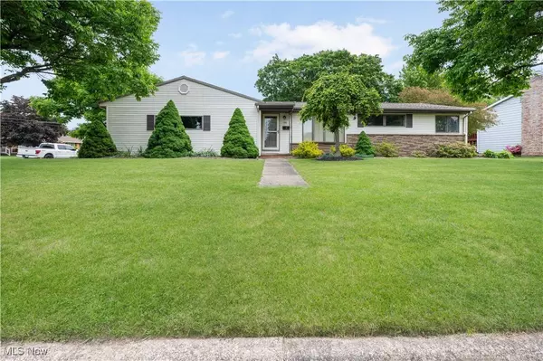 488 Willaman AVE NW, North Canton, OH 44720