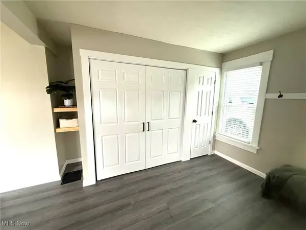 918 Pitkin AVE, Akron, OH 44310